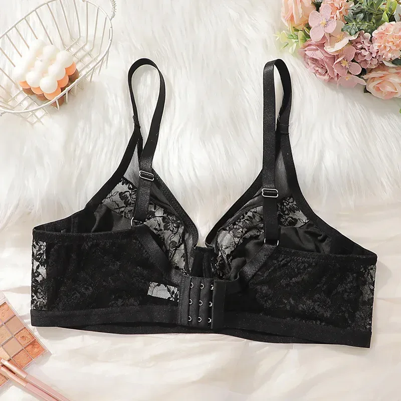 three hook closure on the black lace underwire bra