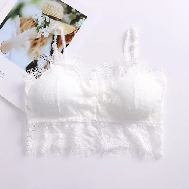 white floral lace bralette with sweetheart neckline
