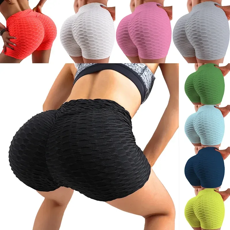 Honeycomb texture of the scrunch shorts