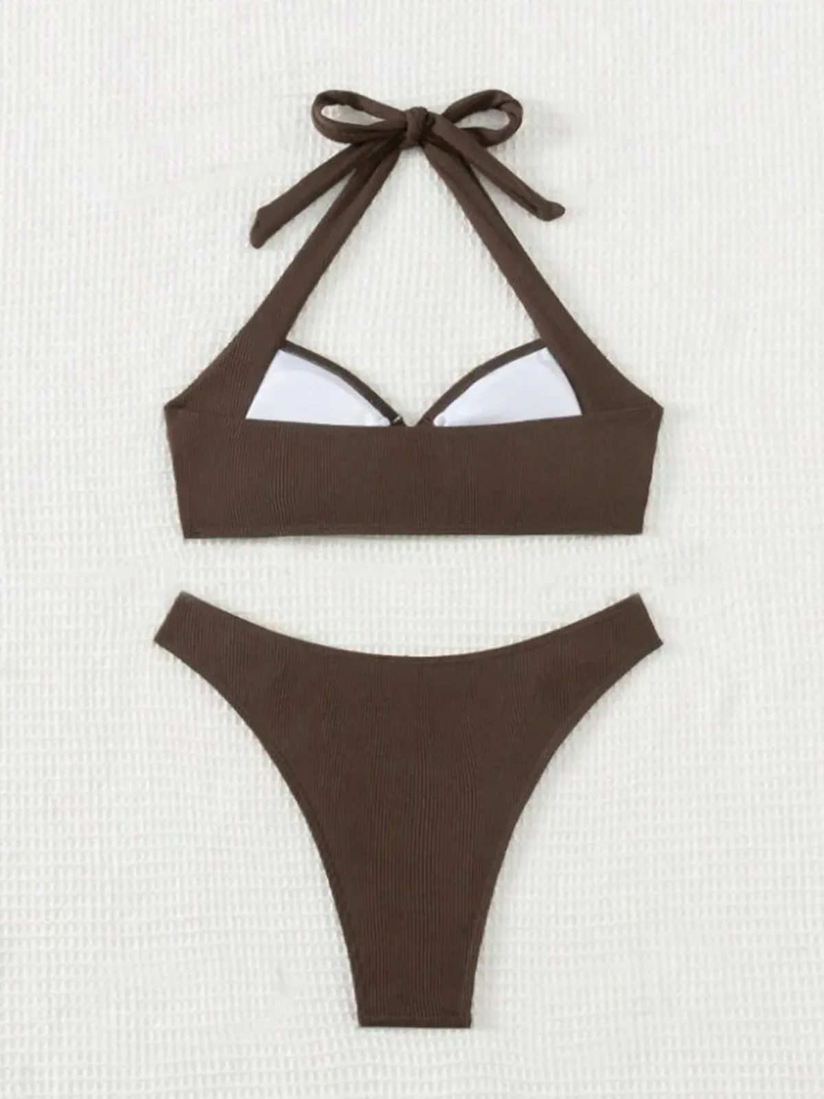 lined cups inside the bikini top
